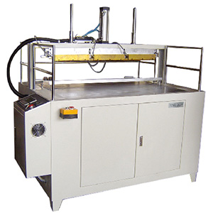 RJ-1200鈣塑箱折彎機