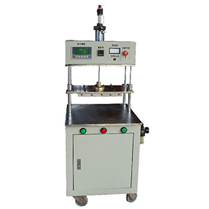 RJ-3600鈣塑箱鉚釘鉚接機